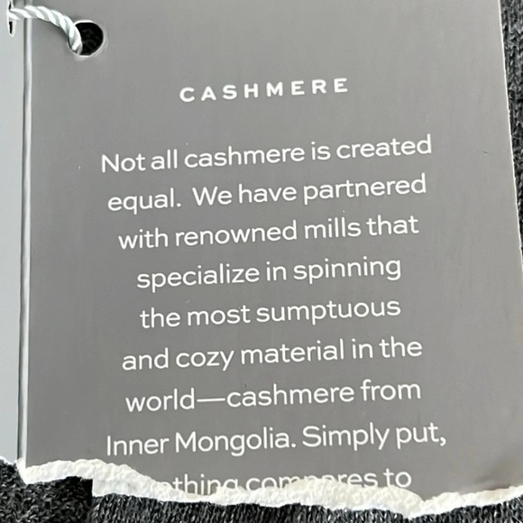 Neiman Marcus The Cashmere Collection Cardigan in Heather Grey - NEW - Small - Picture 7 of 9